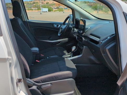 Used 2018 Ford EcoSport SE w/ SE Convenience Package FWD image 30