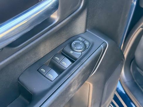 Used 2022 Chevrolet Silverado 1500 Custom image 19
