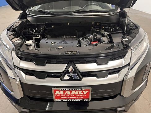 Used 2021 Mitsubishi Outlander Sport SE image 9