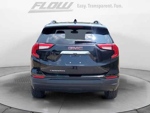 Used 2022 GMC Terrain SLE w/ Driver Convenience Package FWD image 8