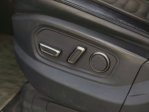 Used 2022 Rivian R1T Launch Edition image 42