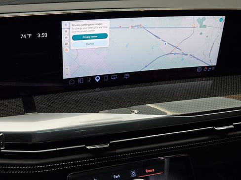 Certified 2025 Cadillac Escalade ESV V AWD/4WD image 14