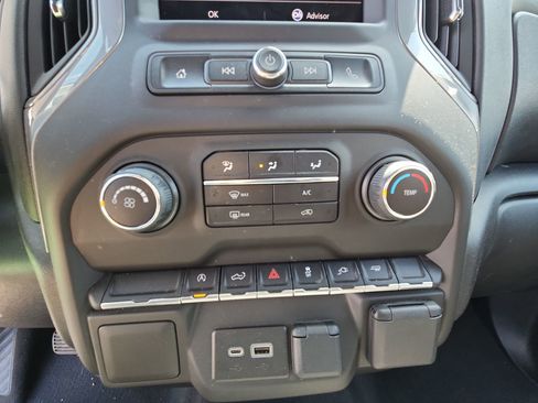 Used 2022 Chevrolet Silverado 1500 Custom w/ Rally Edition RWD image 16