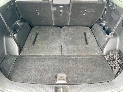 Used 2019 Kia Sorento AWD V6 image 35