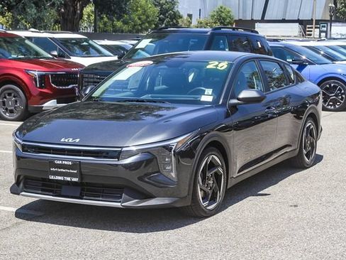 Certified 2025 Kia K4 GT-Line Turbo FWD image 4