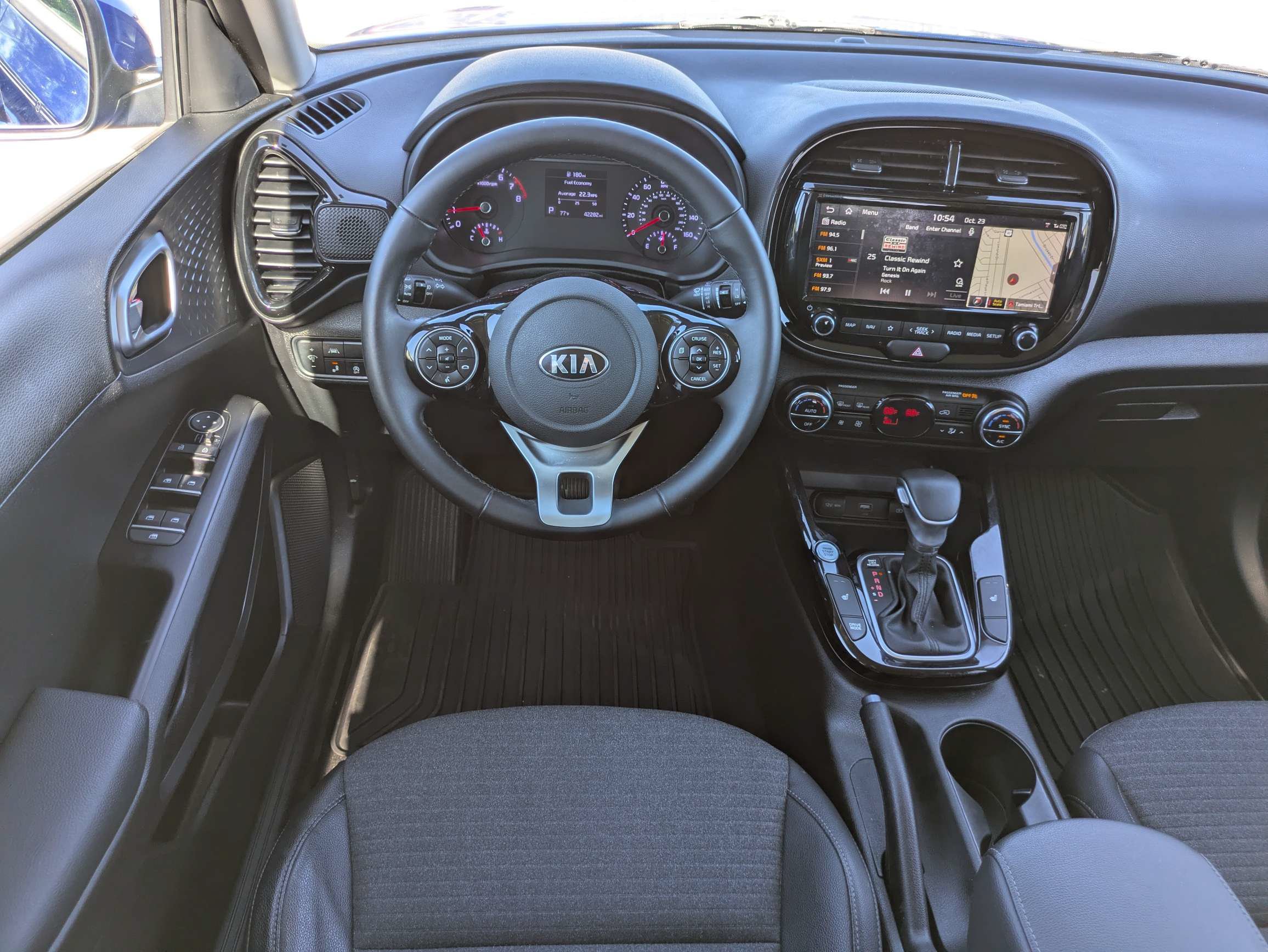 Used 2020 Kia Soul EX w/ Option Group 015 FWD image 16
