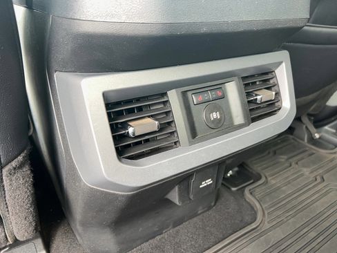Used 2025 Ford F250 Lariat w/ FX4 Off-Road Package AWD/4WD image 21