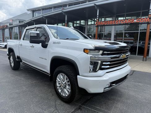 Used 2022 Chevrolet Silverado 2500 High Country w/ Technology Package AWD/4WD image 20