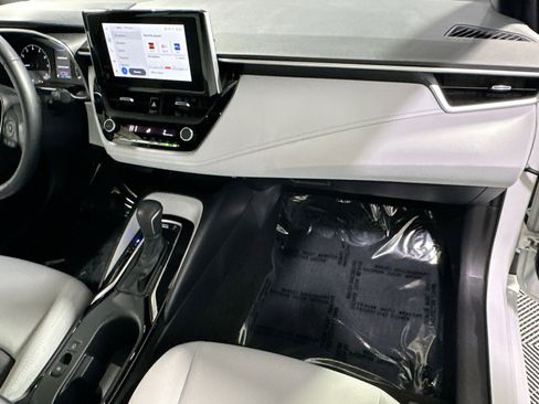 Used 2023 Toyota Corolla SE image 35
