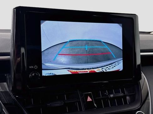 Certified 2025 Toyota Corolla LE FWD image 15