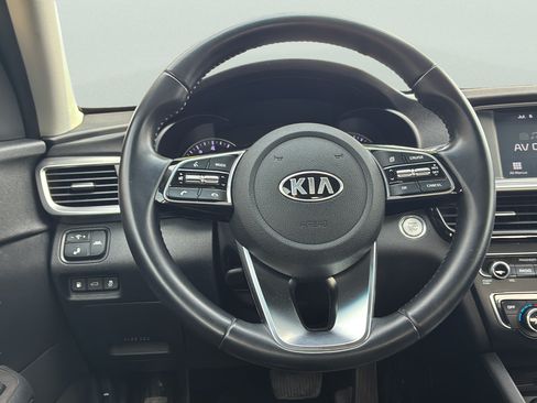 Used 2019 Kia Optima S FWD image 26