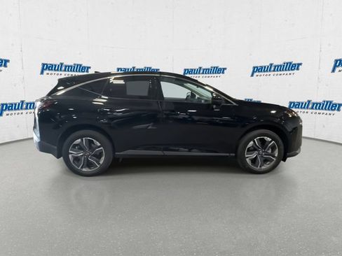 Used 2025 Nissan Murano SL AWD/4WD image 12