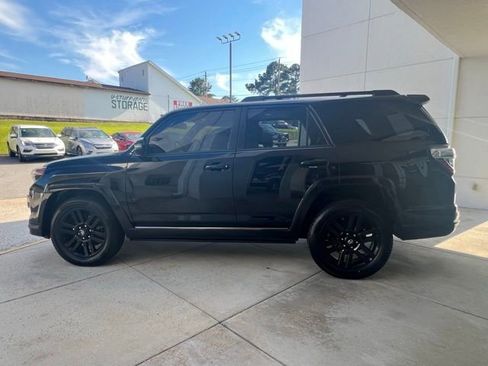 Used 2021 Toyota 4Runner Nightshade AWD/4WD image 6