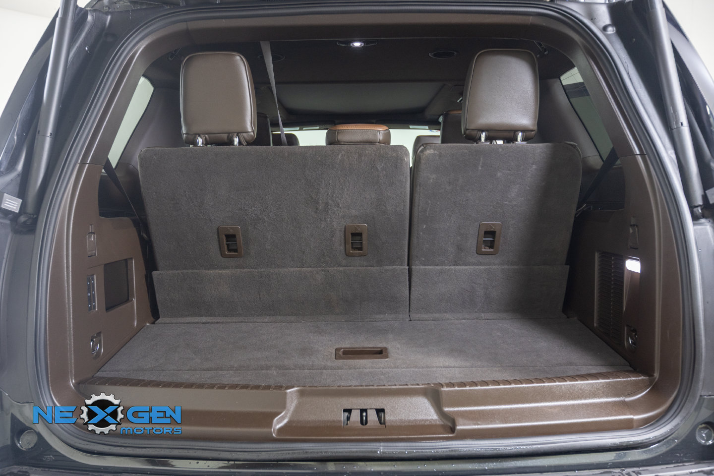 Used 2023 Ford Expedition King Ranch AWD/4WD image 36