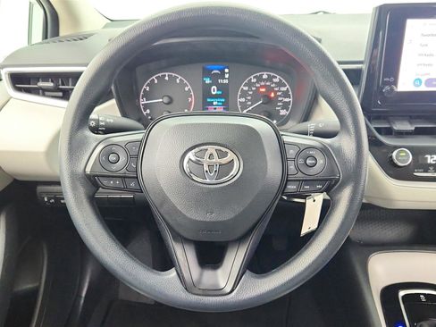 Used 2023 Toyota Corolla LE image 28