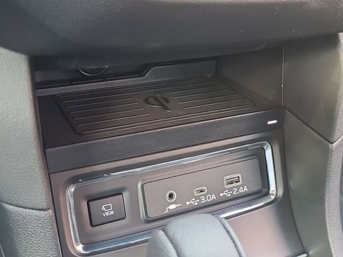 New 2026 Subaru Ascent Limited Bronze image 36