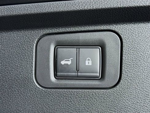 Certified 2025 Nissan Armada PRO-4X w/ Pro-4X Premium Package image 32