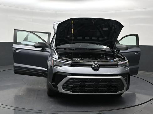Used 2026 Volkswagen Taos S FWD image 35