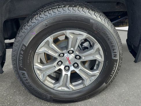 Used 2025 GMC Sierra 1500 SLT image 31