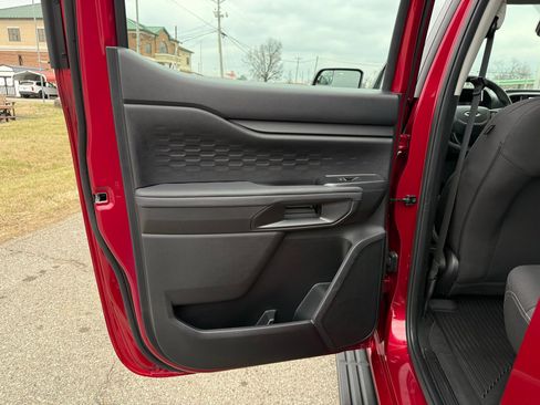 Used 2025 Ford Ranger XL w/ Trailer Tow Package image 39