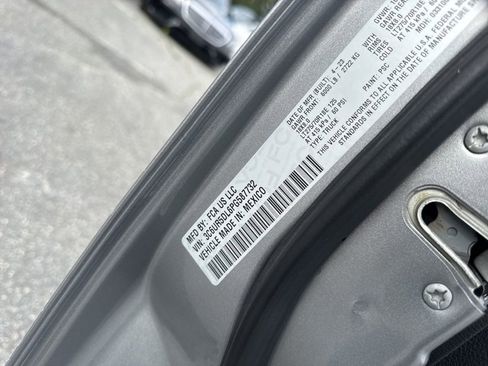 Used 2023 RAM 2500 Big Horn w/ Level 1 Equipment Group image 37