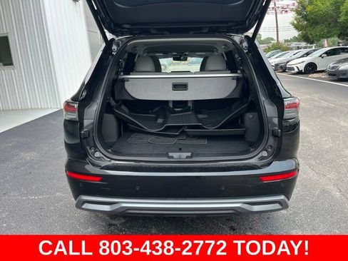 Used 2025 Mitsubishi Outlander SE AWD/4WD image 30