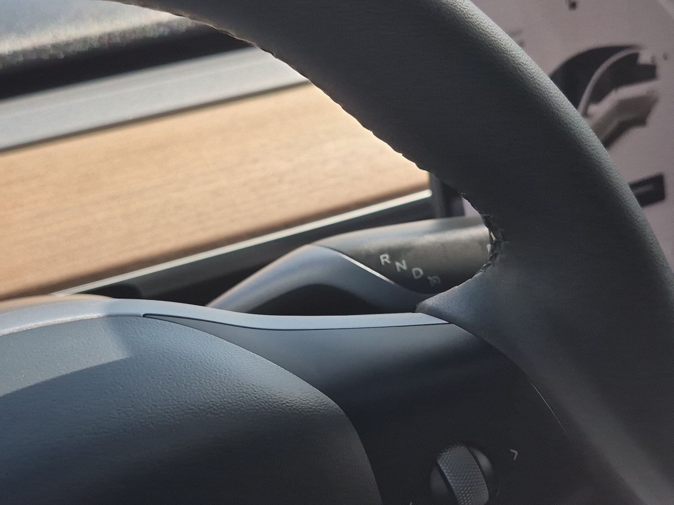 Used 2021 Tesla Model Y Long Range AWD/4WD image 24