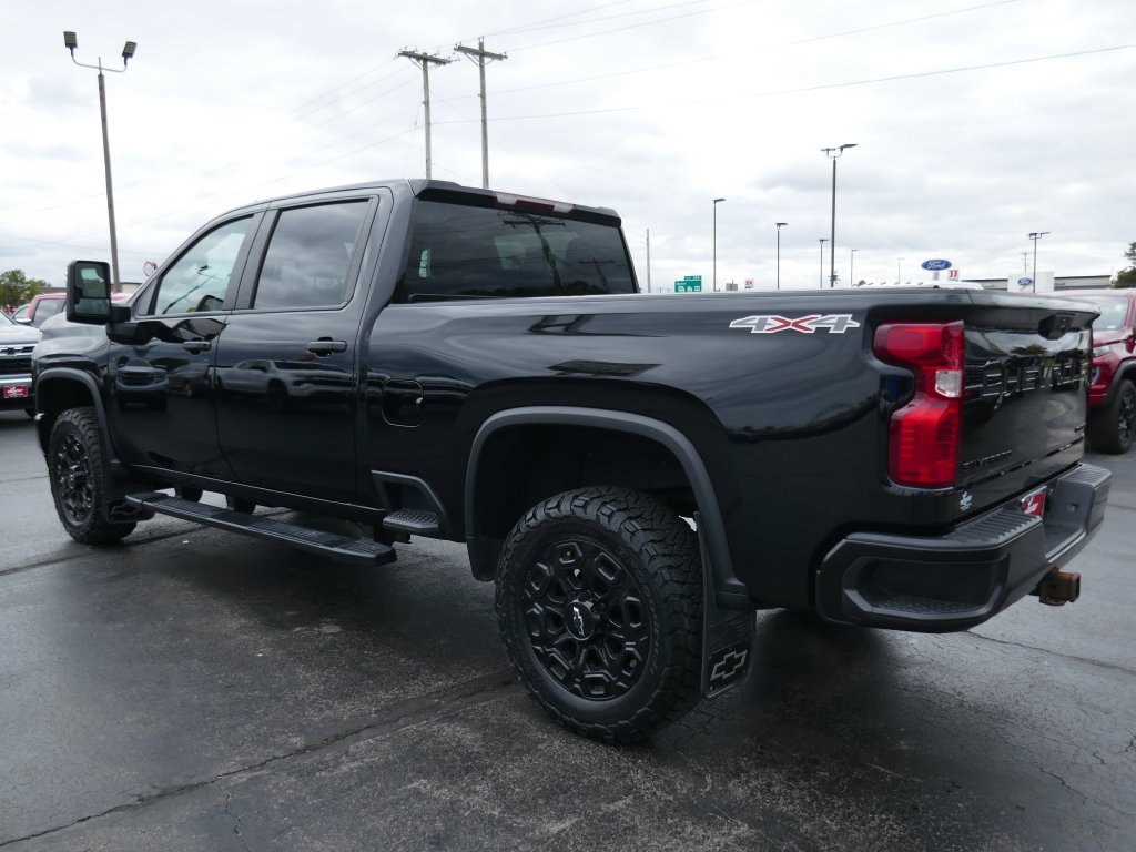 Certified 2022 Chevrolet Silverado 2500 Custom w/ Custom Convenience Package AWD/4WD image 9