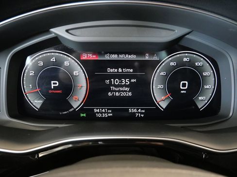Used 2021 Audi Q8 Premium Plus AWD/4WD image 19