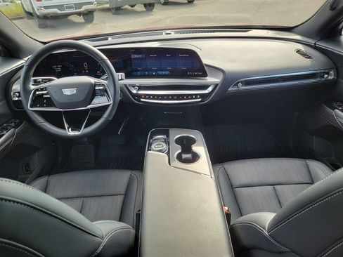 Used 2024 Cadillac Lyriq Sport w/ LPO, Floor Liner Package AWD/4WD image 10
