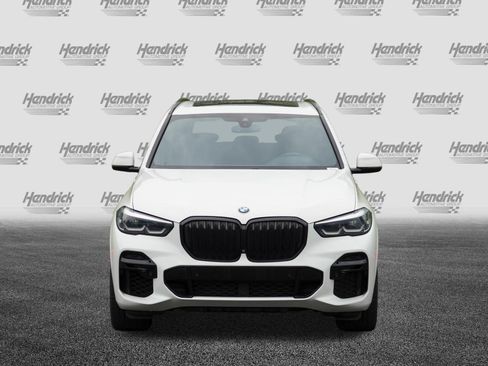 Certified 2023 BMW X5 sDrive40i w/ M Sport Package RWD image 3