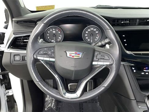 Certified 2024 Cadillac XT6 Sport w/ Technology Package image 20