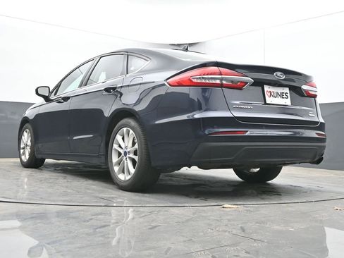 Used 2020 Ford Fusion SE FWD image 48