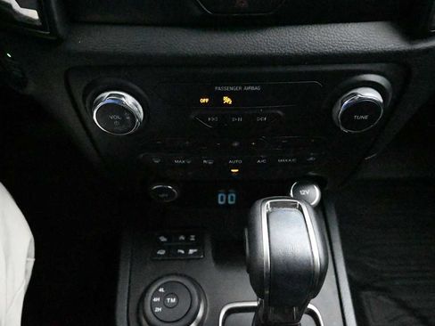 Used 2021 Ford Ranger Lariat w/ Tremor Off-Road Package AWD/4WD image 26
