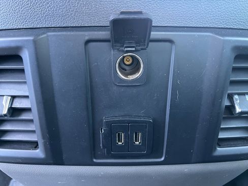 Used 2018 Ford F150 XL w/ Equipment Group 101A Mid image 17