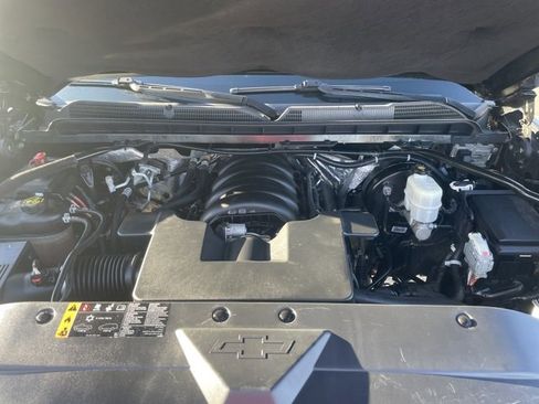 Used 2017 Chevrolet Silverado 1500 LTZ Z71 image 22