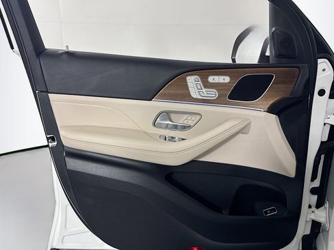Certified 2025 Mercedes-Benz GLE 350 4MATIC image 21