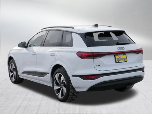 Used 2025 Audi Q6 e-tron Premium Plus w/ Premium Plus image 5