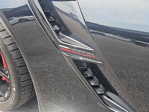 Used 2019 Chevrolet Corvette Grand Sport RWD image 9