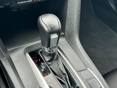 Used 2020 Honda Civic Sport image 21