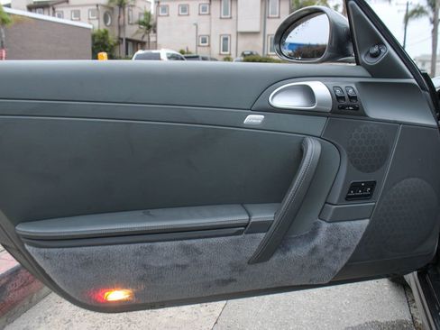 Used 2010 Porsche 911 Carrera S image 37