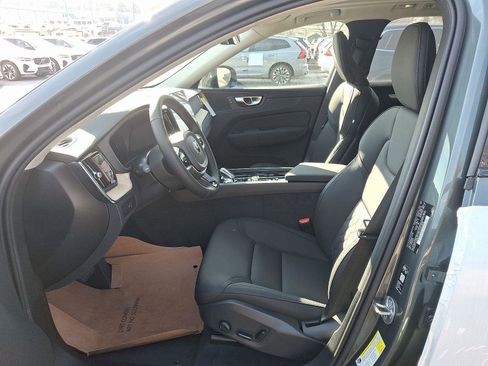 New 2026 Volvo XC60 B5 Plus w/ Climate Package image 9