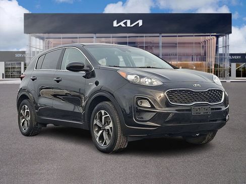 Certified 2022 Kia Sportage LX image 1