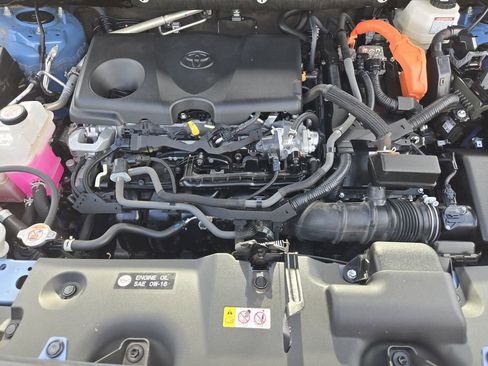Used 2025 Toyota RAV4 XSE w/ Advanced Technology Package image 33