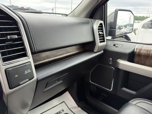 Used 2020 Ford F150 Lariat AWD/4WD image 28