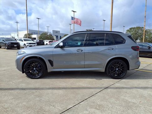 Used 2026 BMW X5 sDrive40i w/ M Sport Package image 3