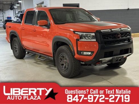 Used 2025 Nissan Frontier PRO-4X w/ Black Accent Package AWD/4WD image 1