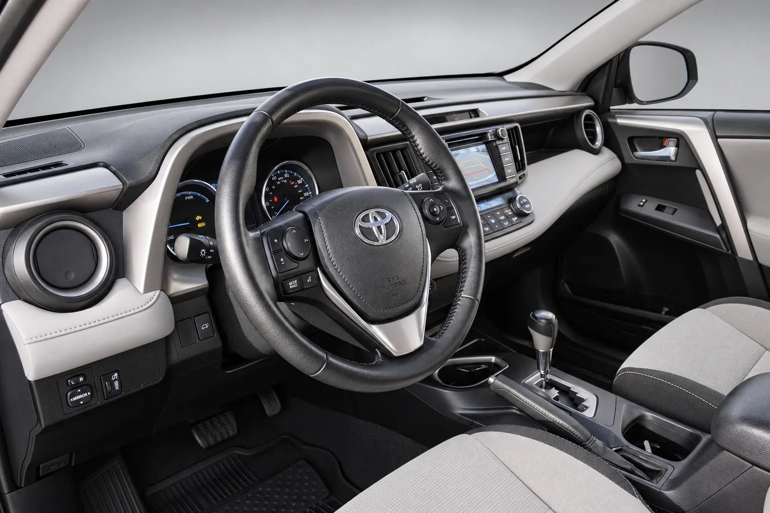 Used 2016 Toyota RAV4 XLE AWD/4WD image 12