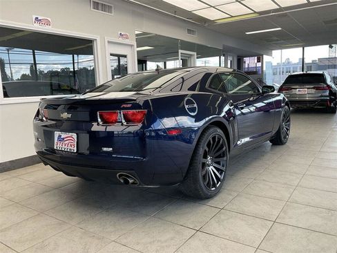 Used 2011 Chevrolet Camaro LT w/ RS Package RWD image 5