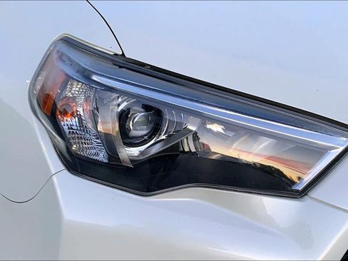 Used 2021 Toyota 4Runner Nightshade image 26